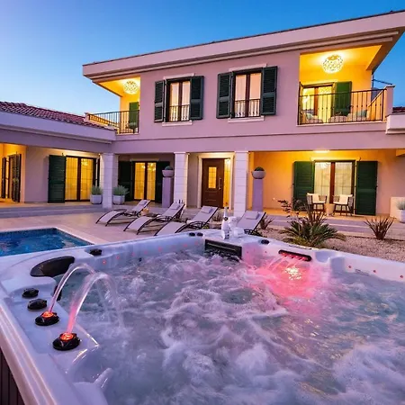 Navia Villa Zaton (Zadar)